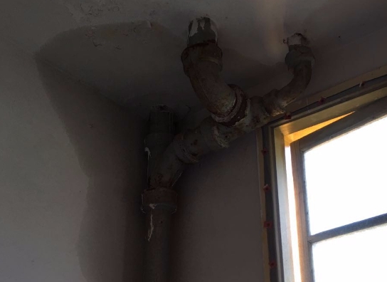 永兴卫生间漏水维修公司专业解读永兴卫生间防水的步骤